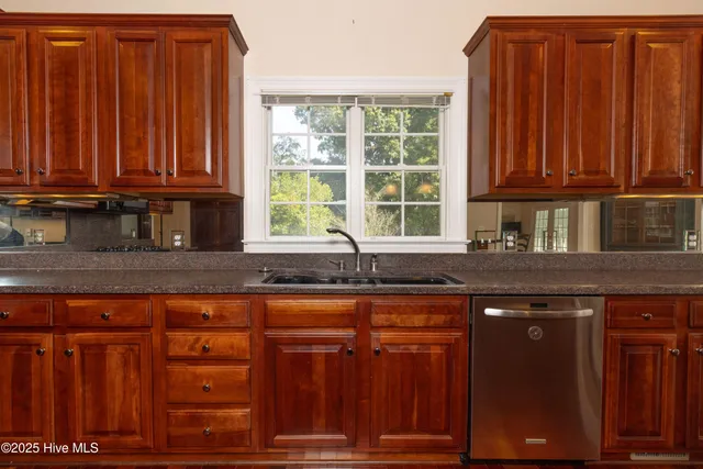 $1,450,000 | 198 Knowles Landing Drive, Hertford, NC 27944