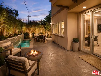 $1,600,000 | 5136 Berryman Avenue, Culver City, CA 90230