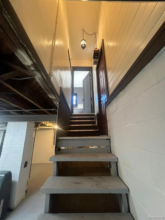 2609 Flushing Road Flint, MI 48504 - Photo 19 of 40 Gallery Image 19