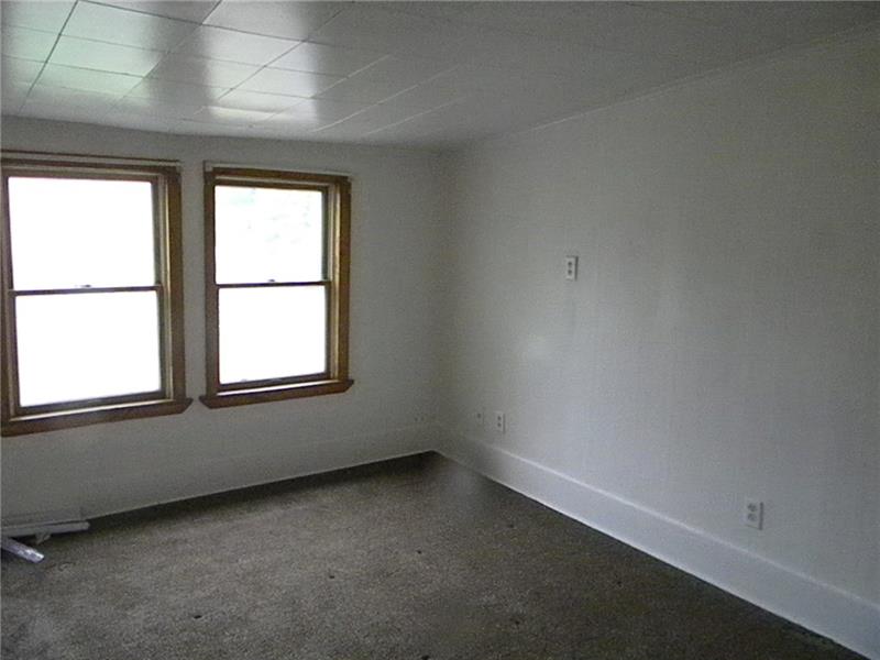 427 Wendell Road Irwin, PA 15642 - Photo 11 of 17 Second floor bedroom