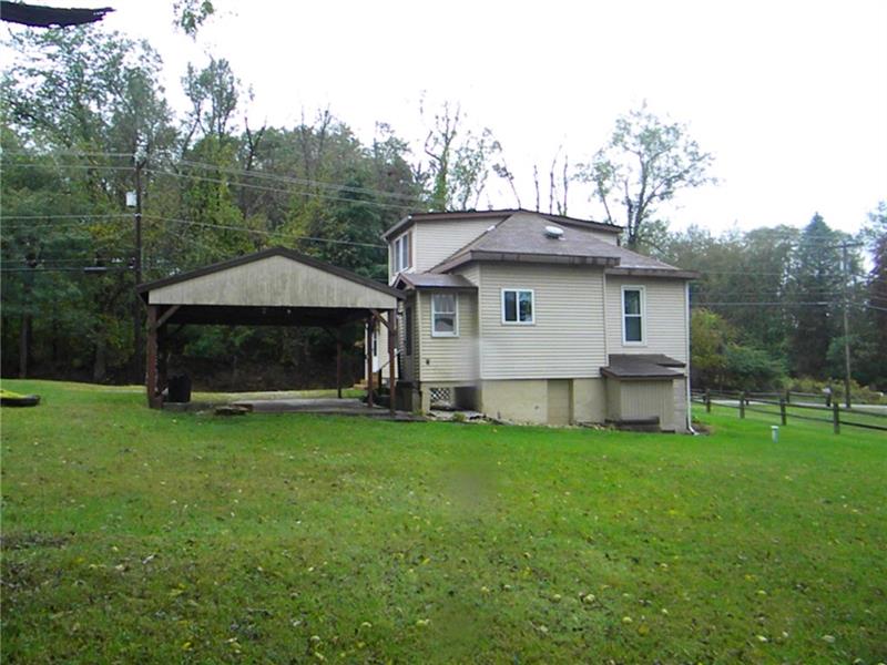 427 Wendell Road Irwin, PA 15642 - Photo 3 of 17 Nice level back yard Can you picture a fire ring for the chilly nights ?