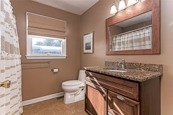$730,000 | 173 Russell Drive, Tiverton, RI 02878