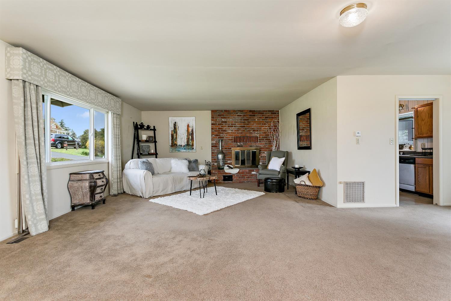 1188 North Valley View Road Ashland, OR 97520 - Photo 3 of 29 Additional Photo