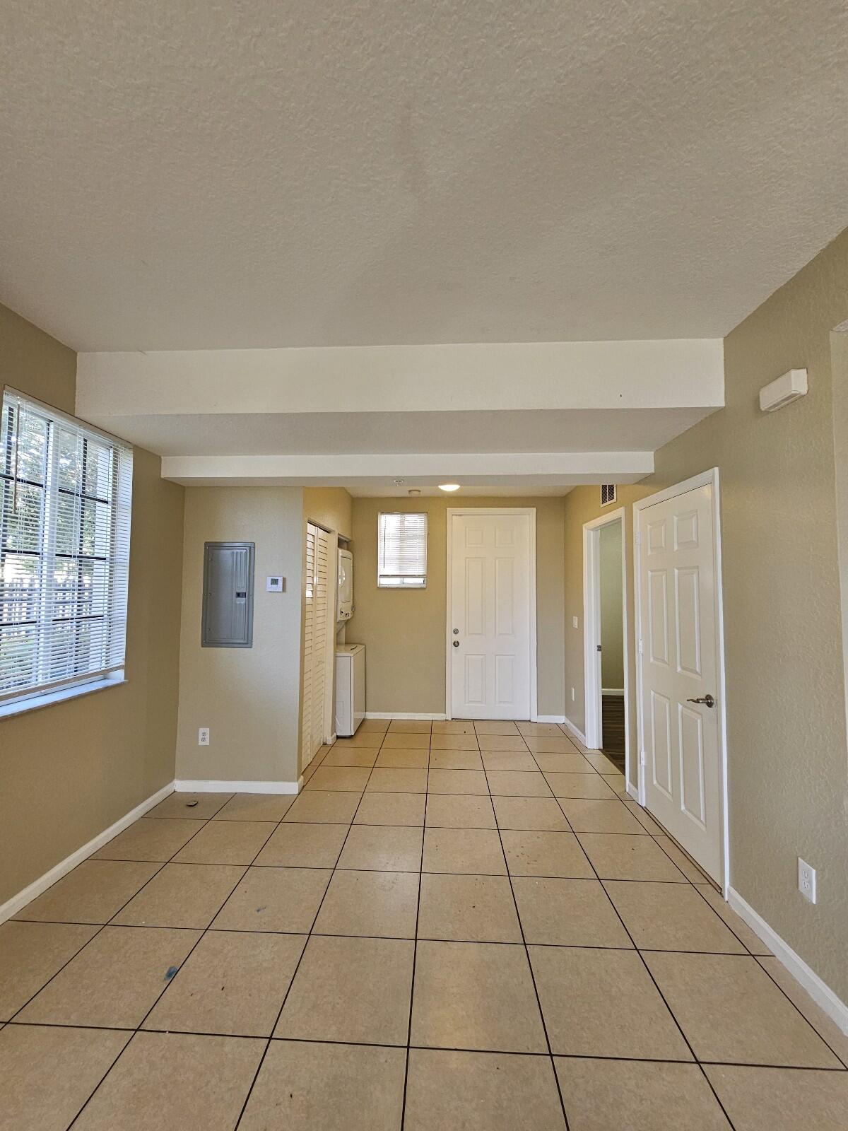 1940 Freeport Drive Riviera Beach, FL 33404 - Photo 5 of 21 20240605_174411_copy_1200x1600