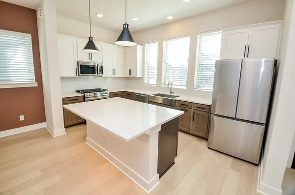 $2,500 | 18406 Vivacious Lane, Cypress, TX 77433