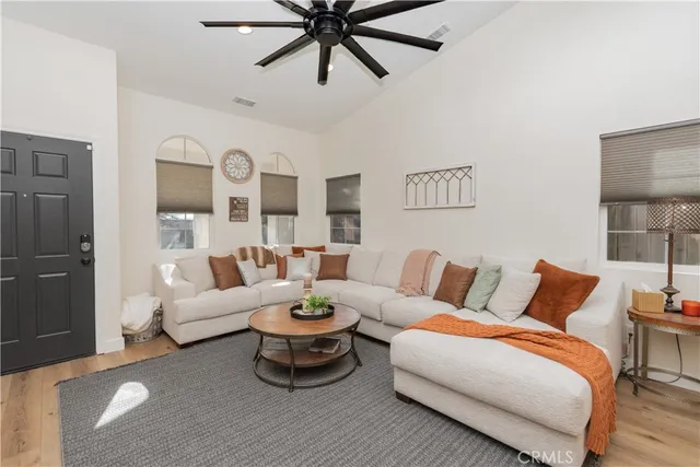 $949,000 | 470 Kenton Court, Paso Robles, CA 93446