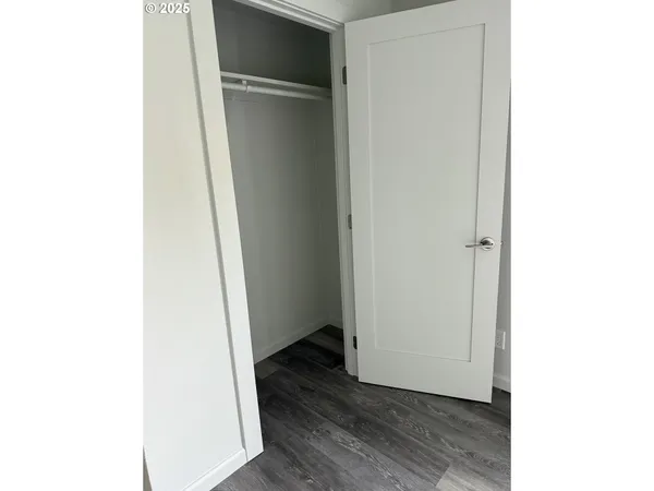 $325,000 | 407 Dufur Avenue, Maupin, OR 97037