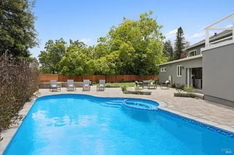 $3,569,000 | 80 Montecito Road, San Rafael, CA 94901