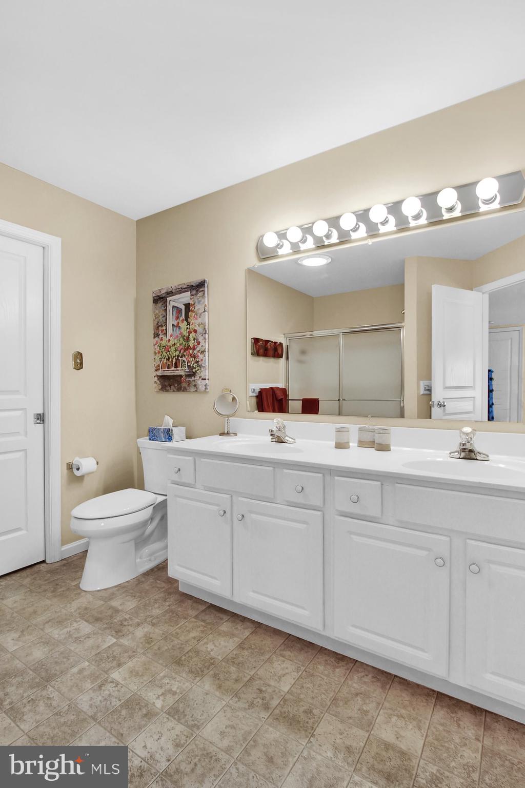 2928 Duffield Lane Reading, PA 19608 - Photo 15 of 34 Gallery Image 15