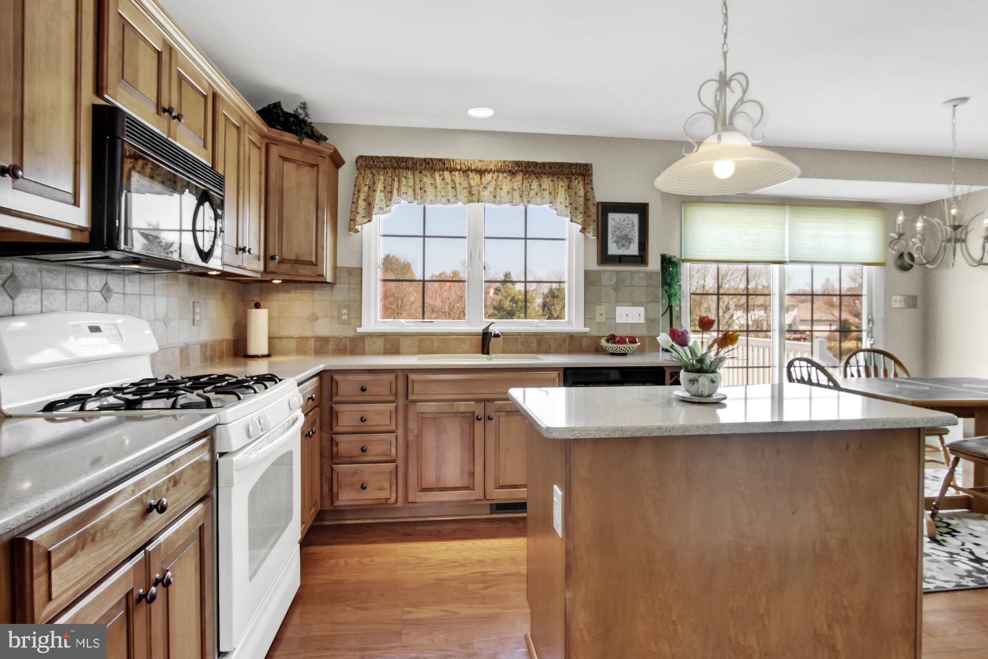 2928 Duffield Lane Reading, PA 19608 - Photo 10 of 34 Gallery Image 10