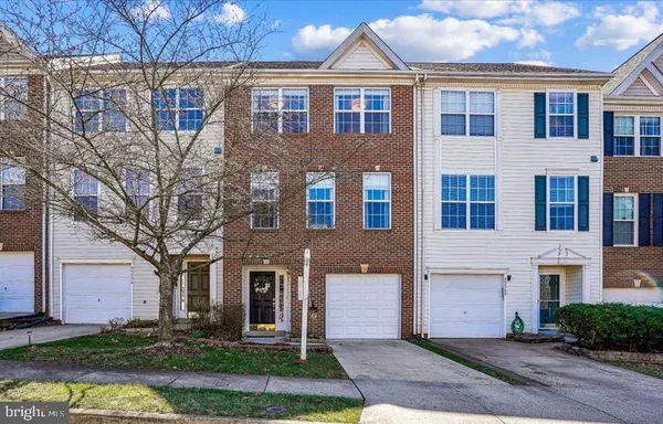 $616,050 | 45558 Lakemont Square, Sterling, VA 20165