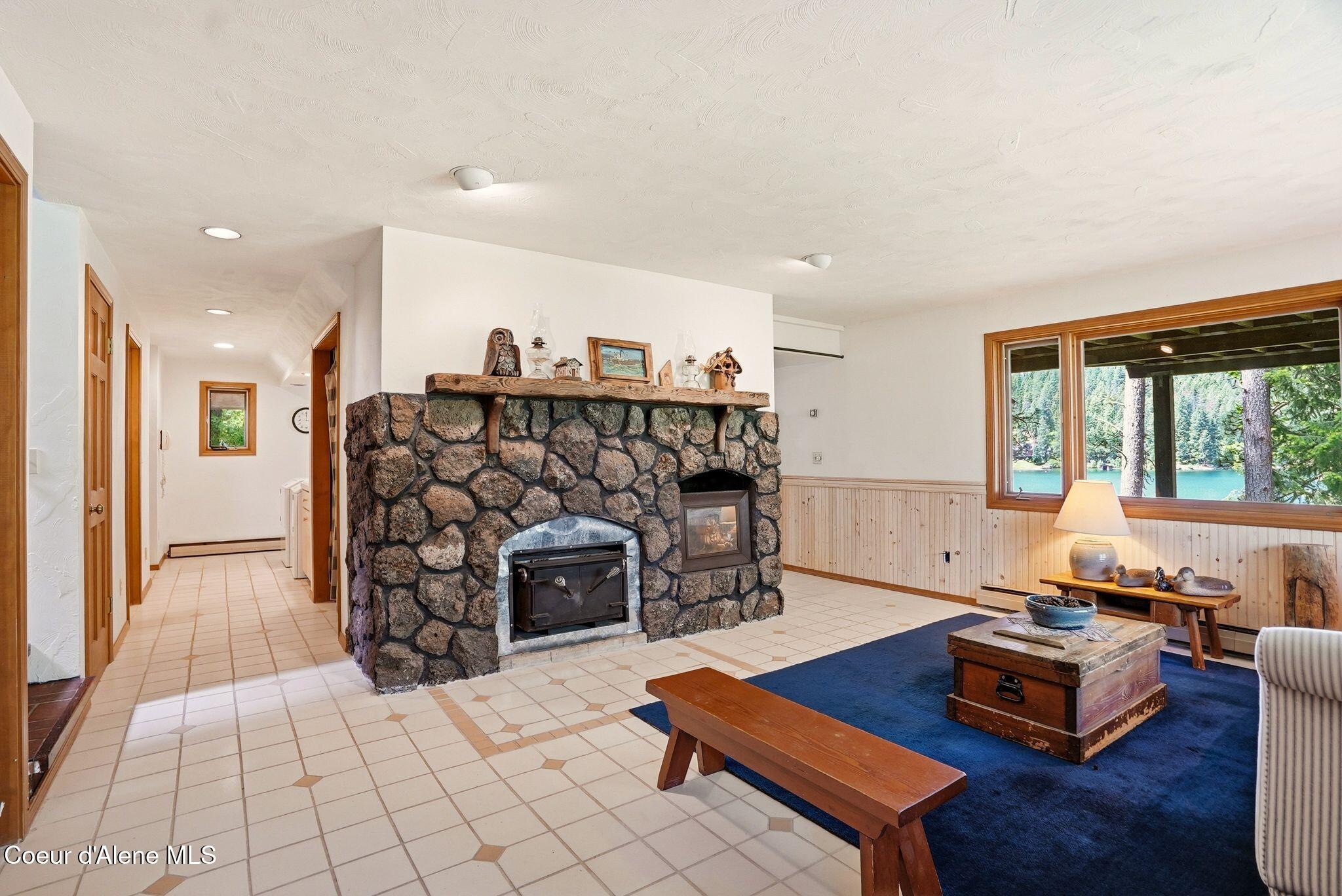 3337 South Lands End Road Coeur D'Alene, ID 83814 - Photo 31 of 49 Basement Family Room