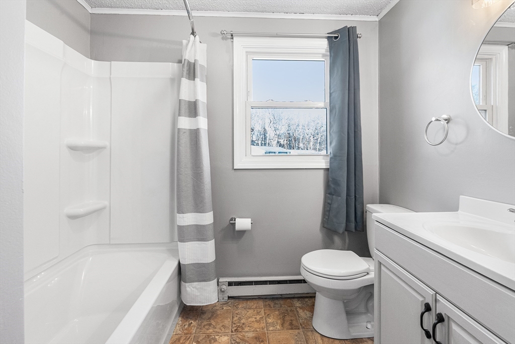 270 Sunderland Road, Unit 53 Worcester, MA 01604 - Photo 11 of 18 Gallery Image 11