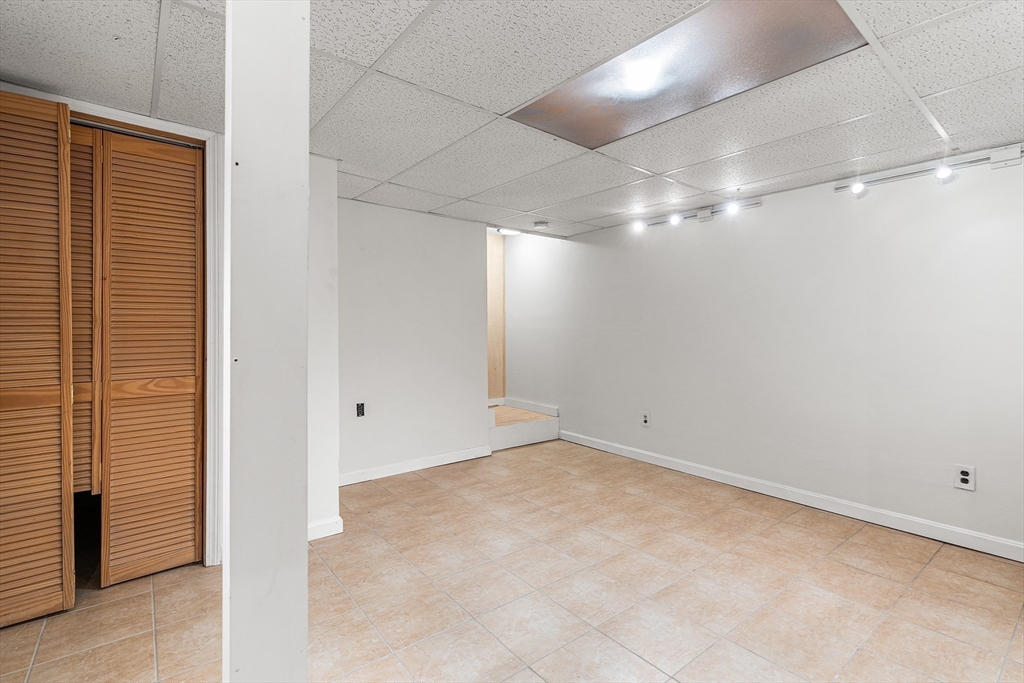 270 Sunderland Road, Unit 53 Worcester, MA 01604 - Photo 15 of 18 Gallery Image 15