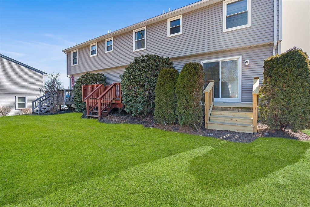 270 Sunderland Road, Unit 53 Worcester, MA 01604 - Photo 17 of 18 Gallery Image 17