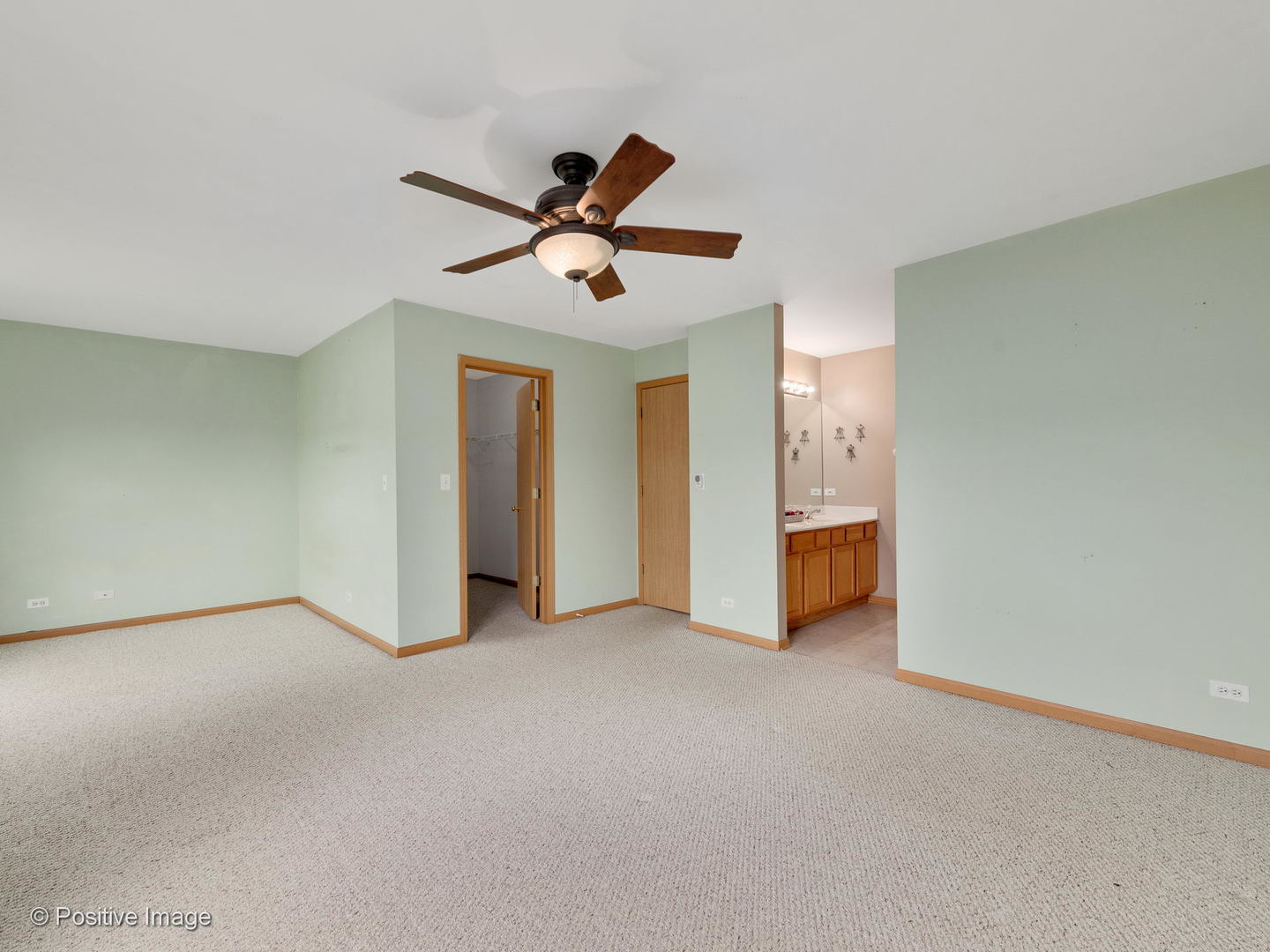 2320 Reflections Drive Aurora, IL 60502 - Photo 13 of 18