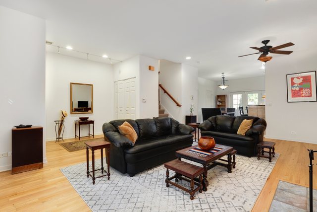 1328 West Fillmore Street, Unit B Chicago, IL 60607 - Photo 6 of 30