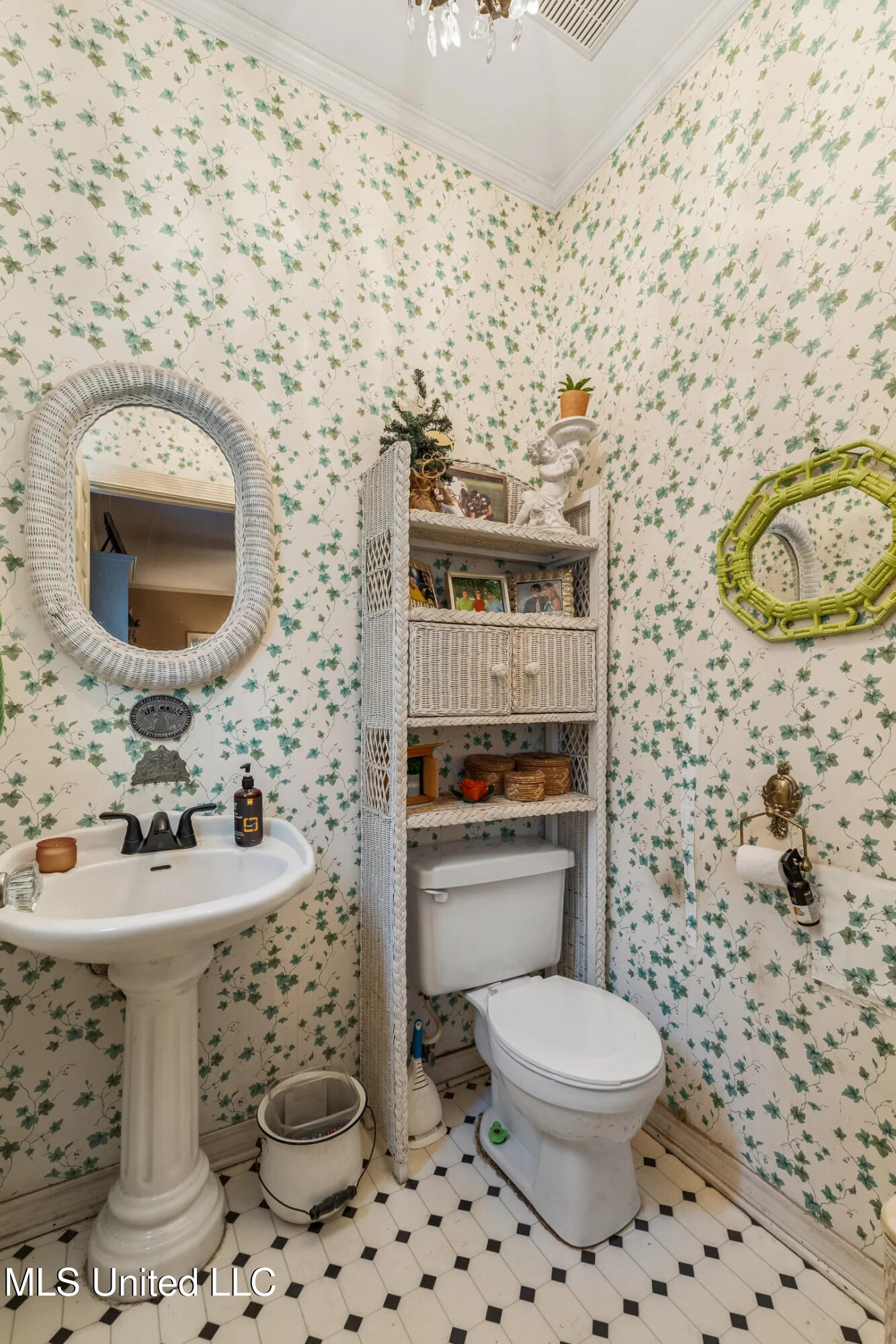 620 Shady Grove Moss Road Laurel, MS 39443 - Photo 12 of 26 620_Shady_Grove_Rd-10