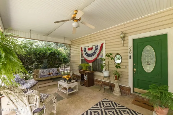 $290,000 | 620 Shady Grove Moss Road, Laurel, MS 39443