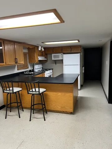 $1,400 | 4818 North Moody Avenue, Unit G, Chicago, IL 60630