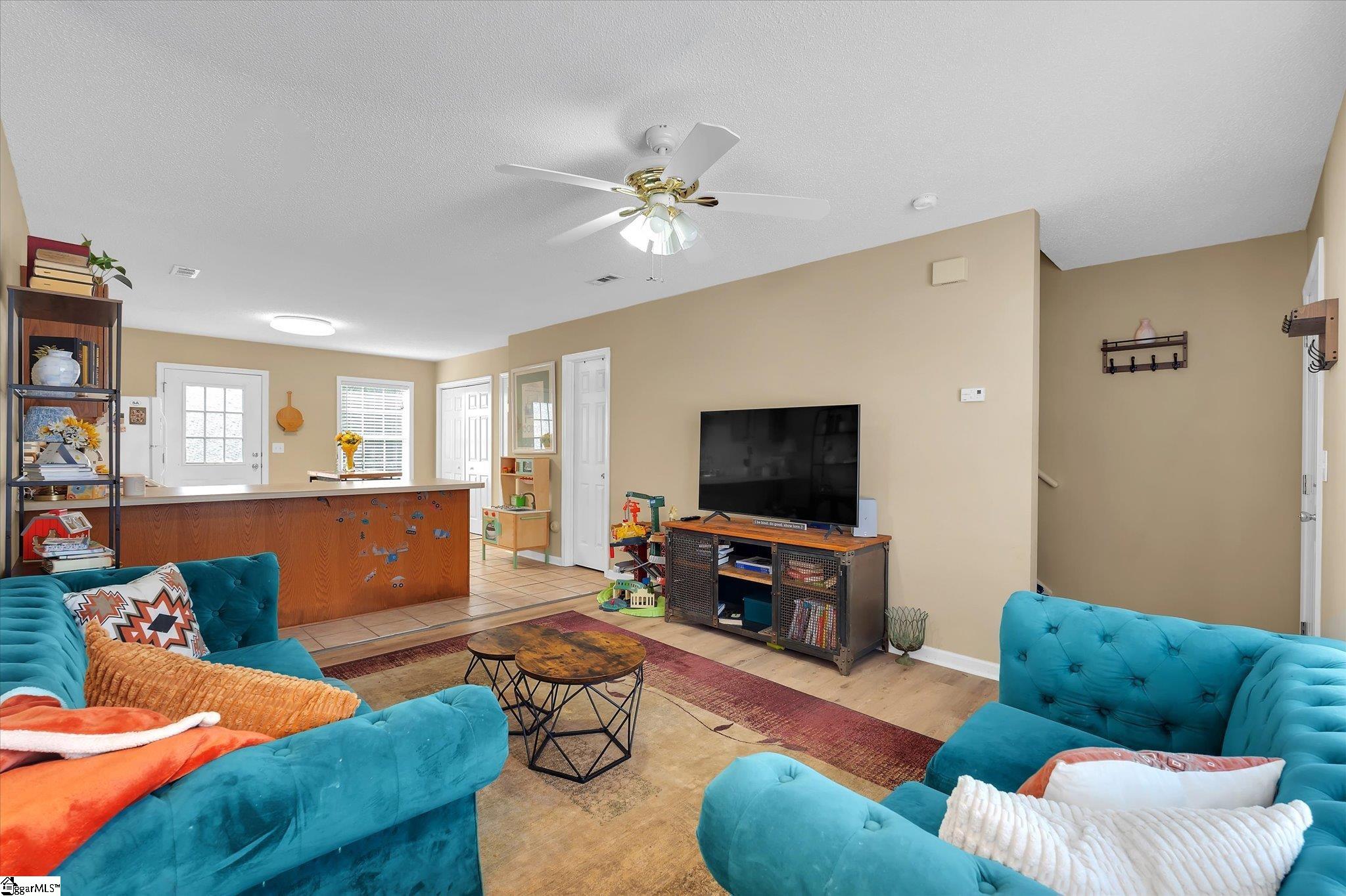 213 Springfield Circle Easley, SC 29642 - Photo 23 of 37