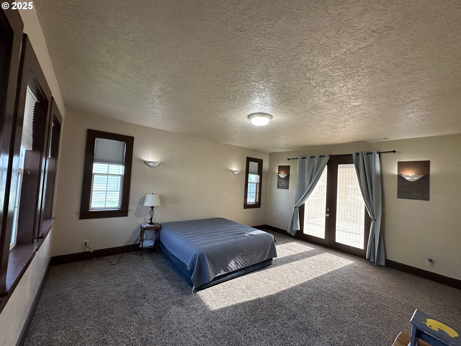 212 Northwest Bridge Street John Day, OR 97845 - Photo 13 of 48 Family Room