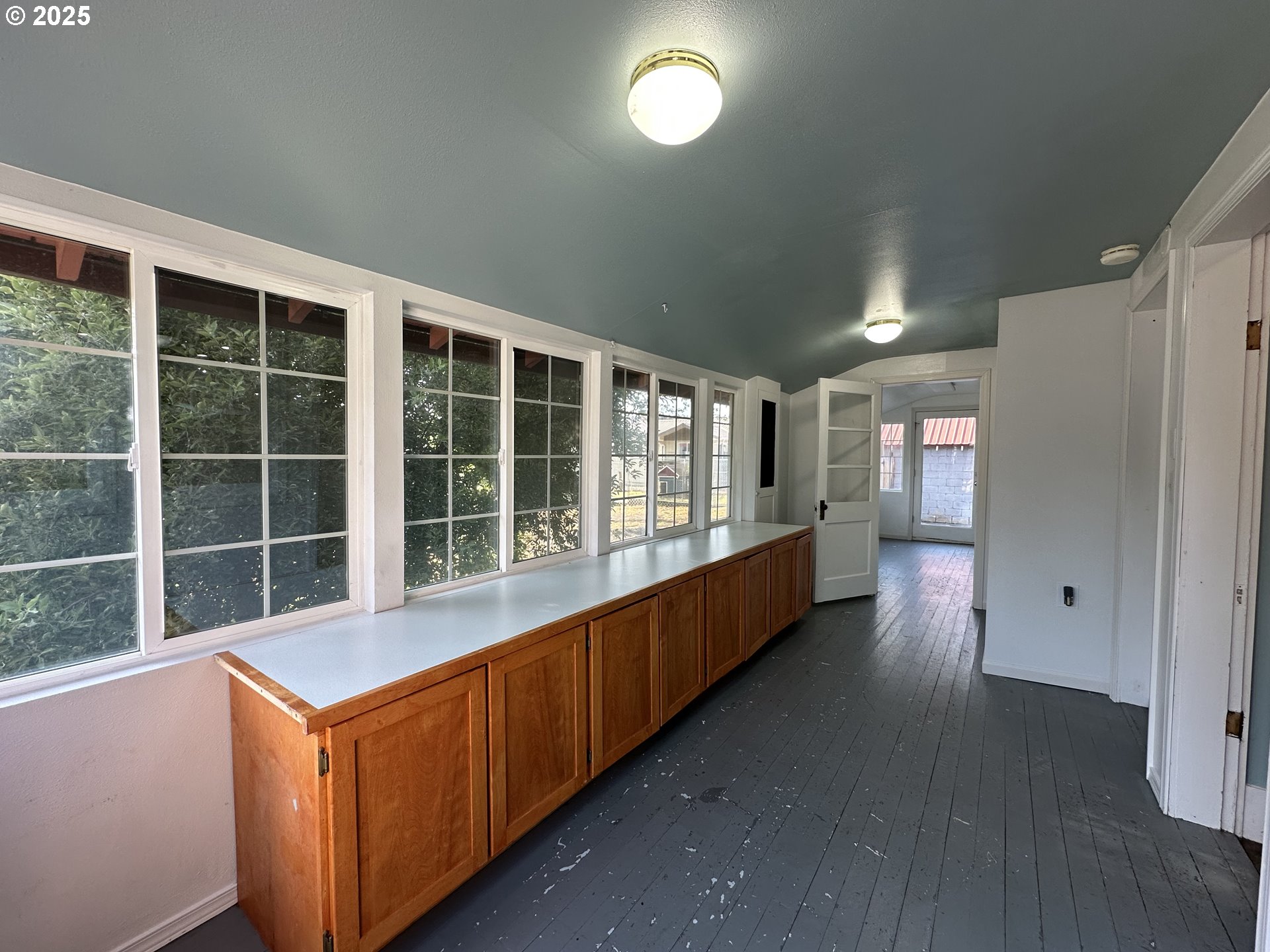 212 Northwest Bridge Street John Day, OR 97845 - Photo 15 of 48 Sun Room