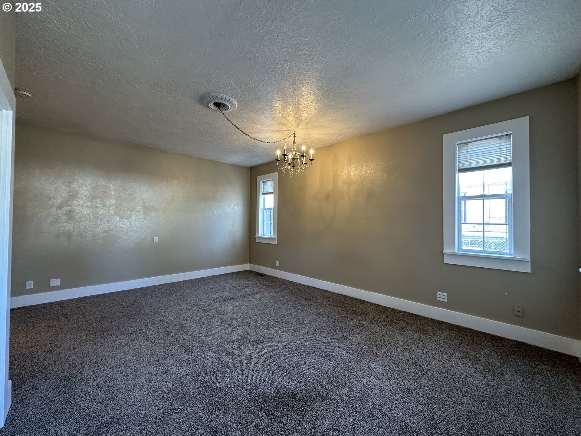 212 Northwest Bridge Street John Day, OR 97845 - Photo 18 of 48 Primary Bedroom