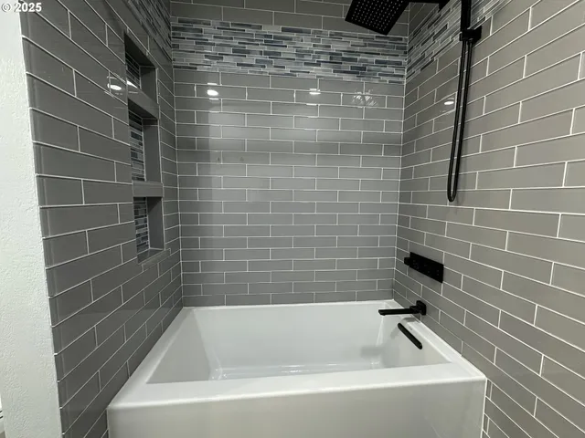 $379,000 | 212 Northwest Bridge Street, John Day, OR 97845