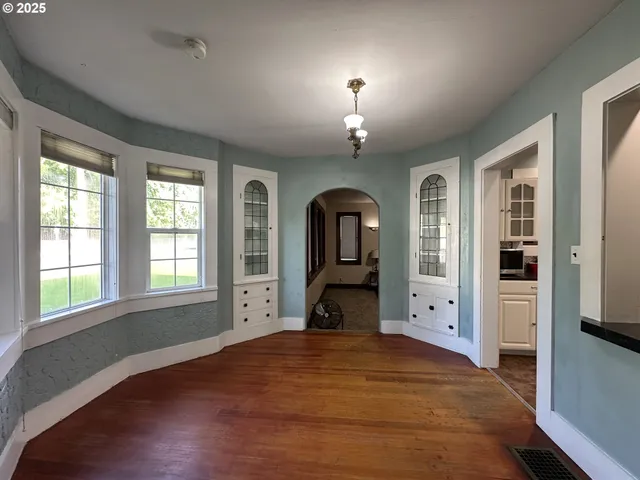 $379,000 | 212 Northwest Bridge Street, John Day, OR 97845