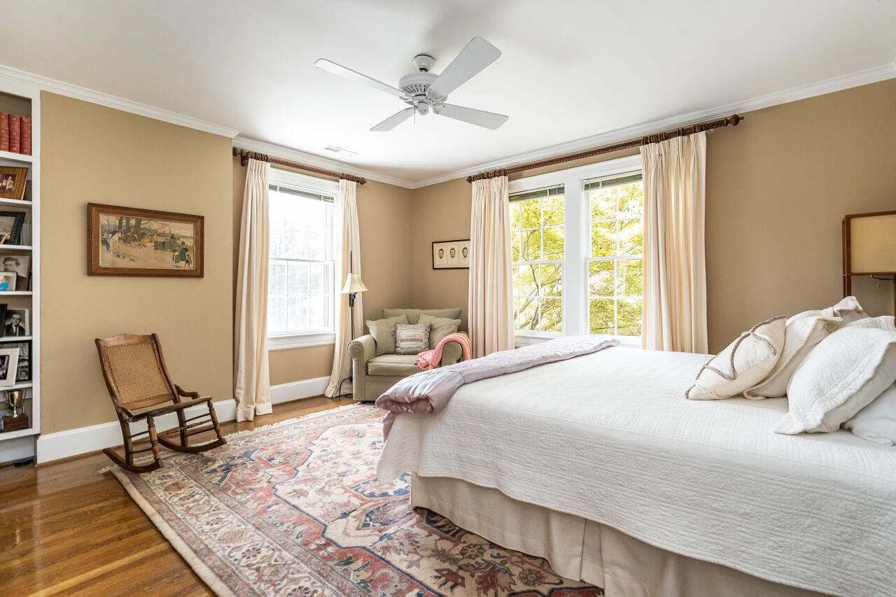 1124 Harvey Street Raleigh, NC 27608 - Photo 28 of 37 Photo 28