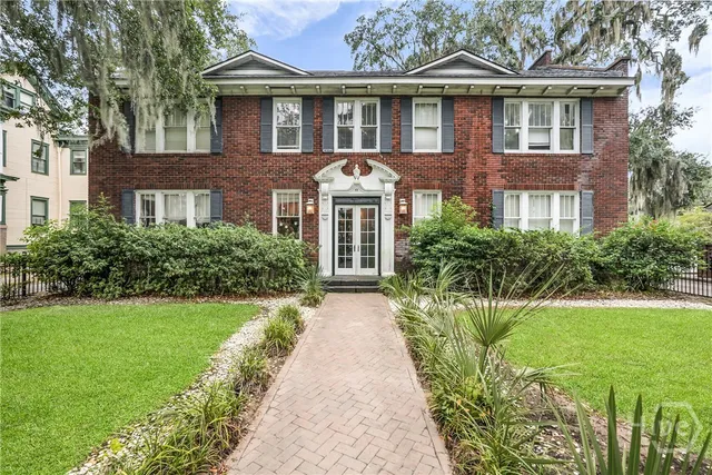 $364,999 | 17 East 37th Street, Unit 12, Savannah, GA 31401