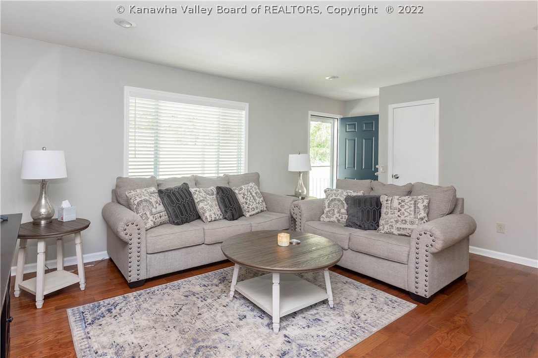 434 Strawberry Road St. Albans, WV 25177 - Photo 6 of 50 Gallery Image 6