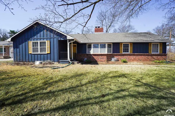 $348,600 | 2503 Alabama Street, Lawrence, KS 66046