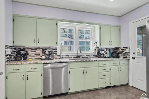 $348,600 | 2503 Alabama Street, Lawrence, KS 66046