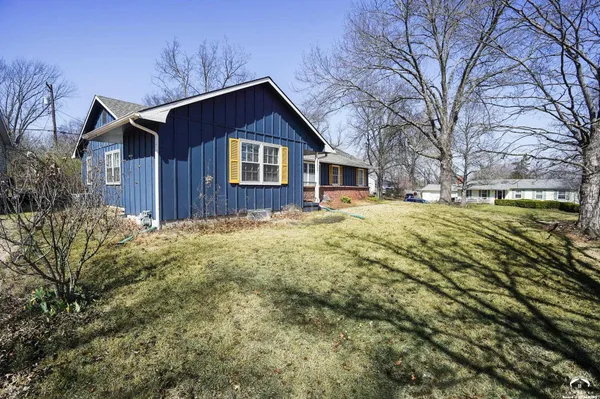$348,600 | 2503 Alabama Street, Lawrence, KS 66046