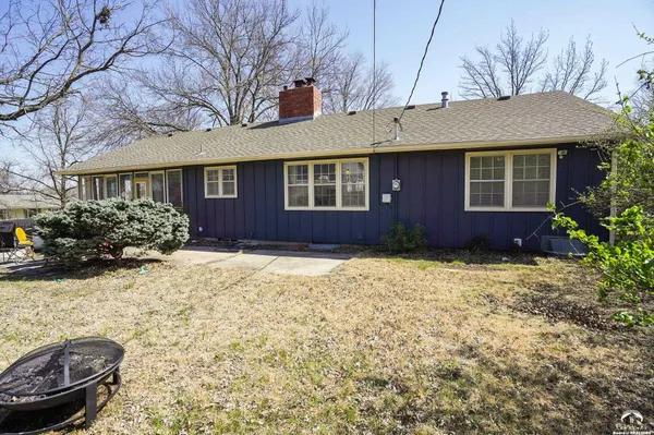 $348,600 | 2503 Alabama Street, Lawrence, KS 66046