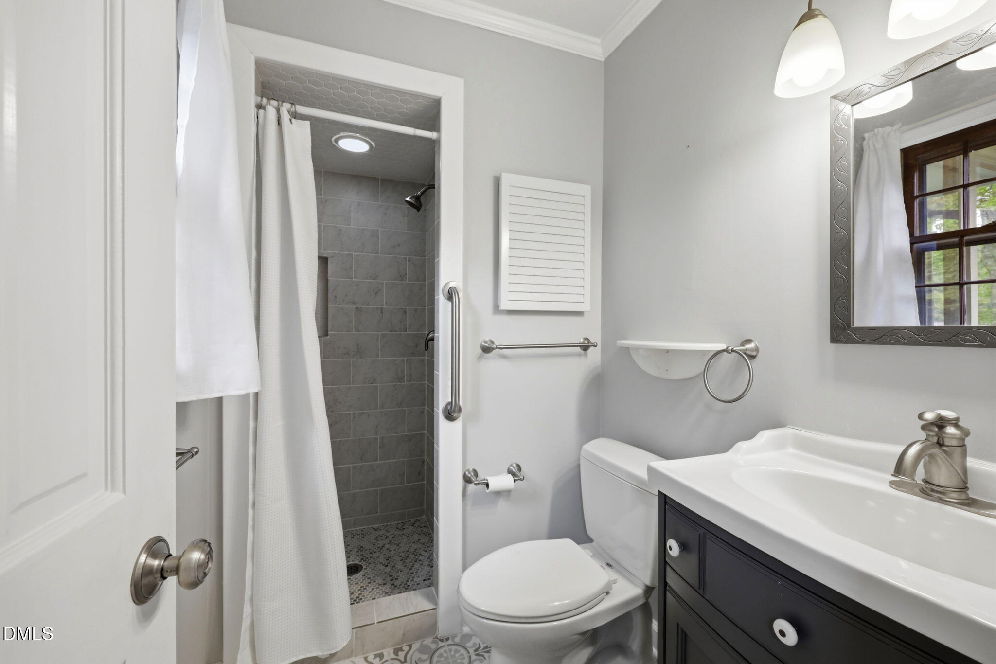 8704 Danbury Circle Raleigh, NC 27613 - Photo 32 of 70 38-web-or-mls-IMG_2744_edit