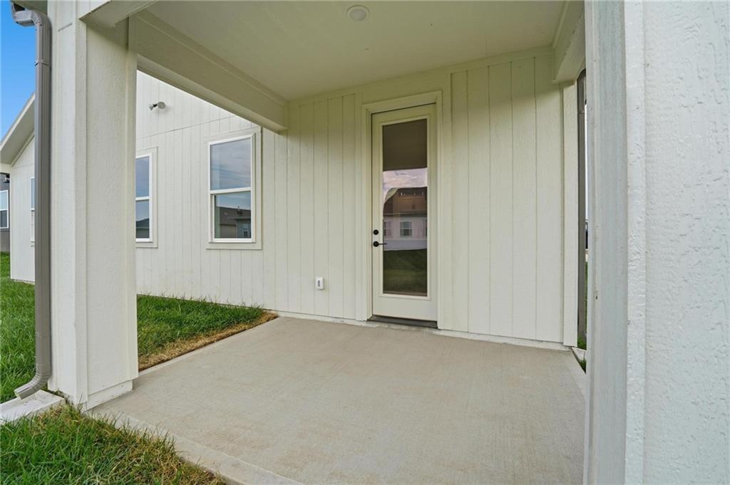 20664 Barker Street Spring Hill, KS 66083 - Photo 31 of 37