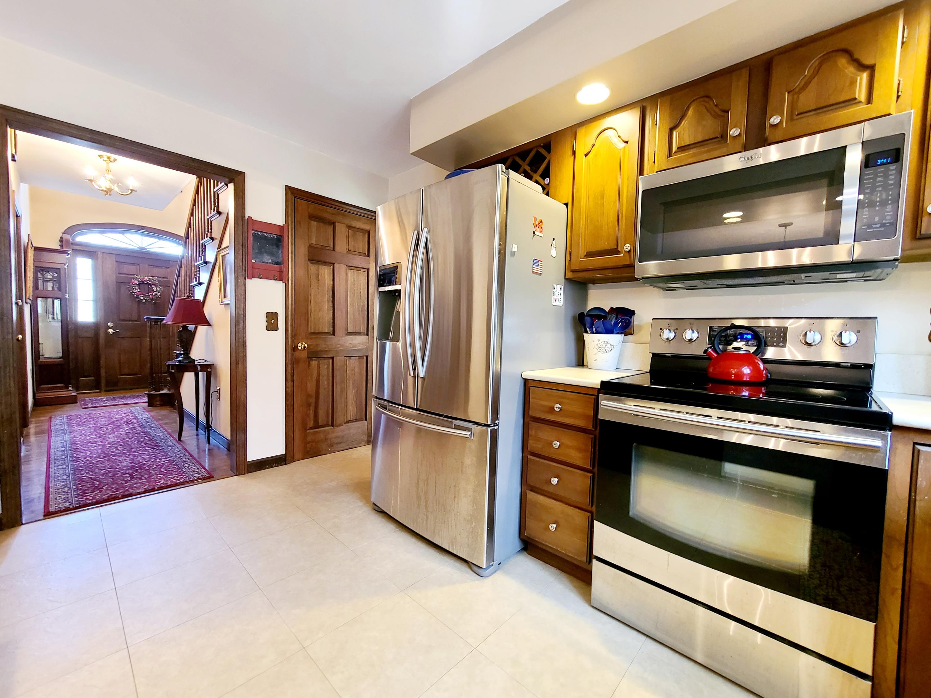 30 Silver Ridge Road Bangor, ME 04401 - Photo 31 of 102 Kitchen