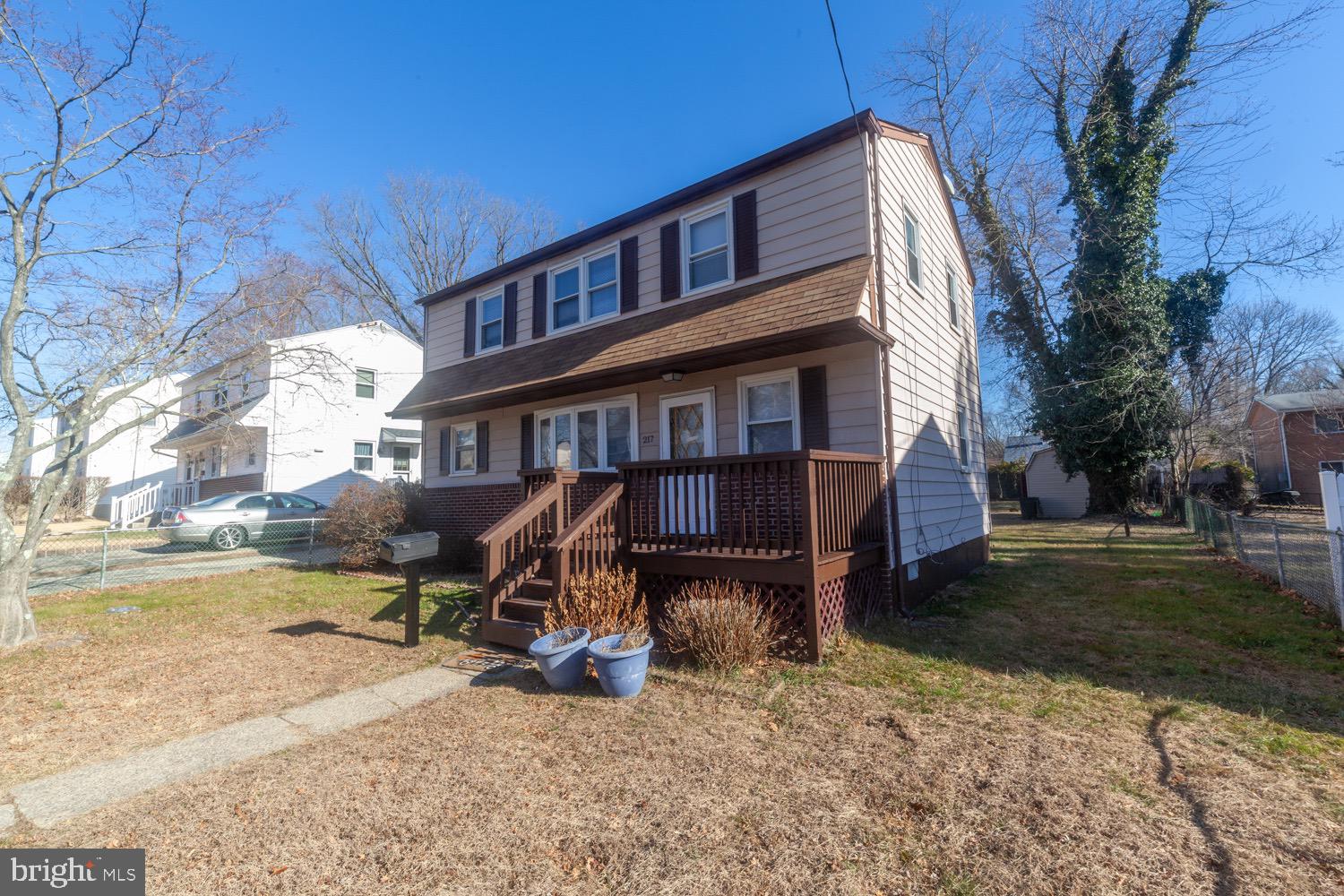 217 West Maple Avenue Lindenwold, NJ 08021 - Photo 3 of 25 Gallery Image 3