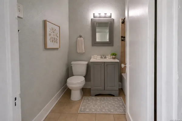 $950 | 538 Kayton Avenue, Unit 540, San Antonio, TX 78210