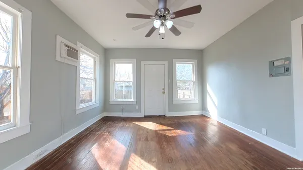 $950 | 538 Kayton Avenue, Unit 540, San Antonio, TX 78210