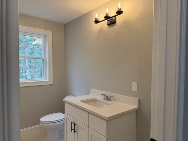 $4,100 | 29 Kashmir's Way, Unit 29, Lakeville, MA 02347
