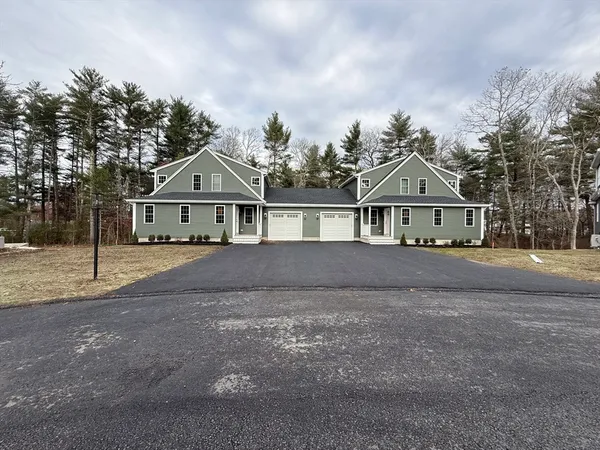 $4,100 | 29 Kashmir's Way, Unit 29, Lakeville, MA 02347