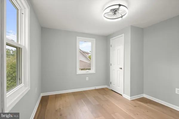 $5,200 | 2917 East Lee Avenue, Alexandria, VA 22306