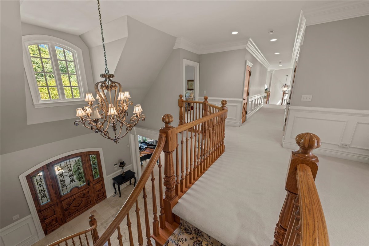 33W551 Hub Road Wayne, IL 60184 - Photo 41 of 62 Gallery Image 41