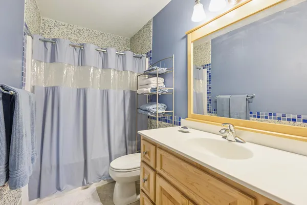 $925,000 | 23535 York Road, Hutchinson, MN 55350