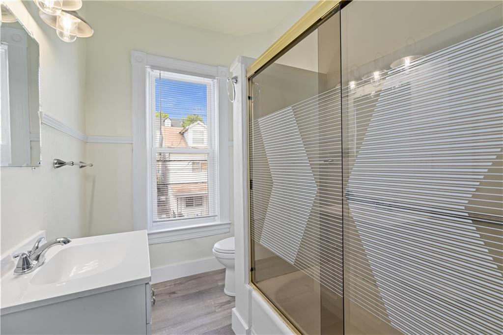2324 Spring Street Pittsburgh, PA 15210 - Photo 14 of 23 Gallery Image 14