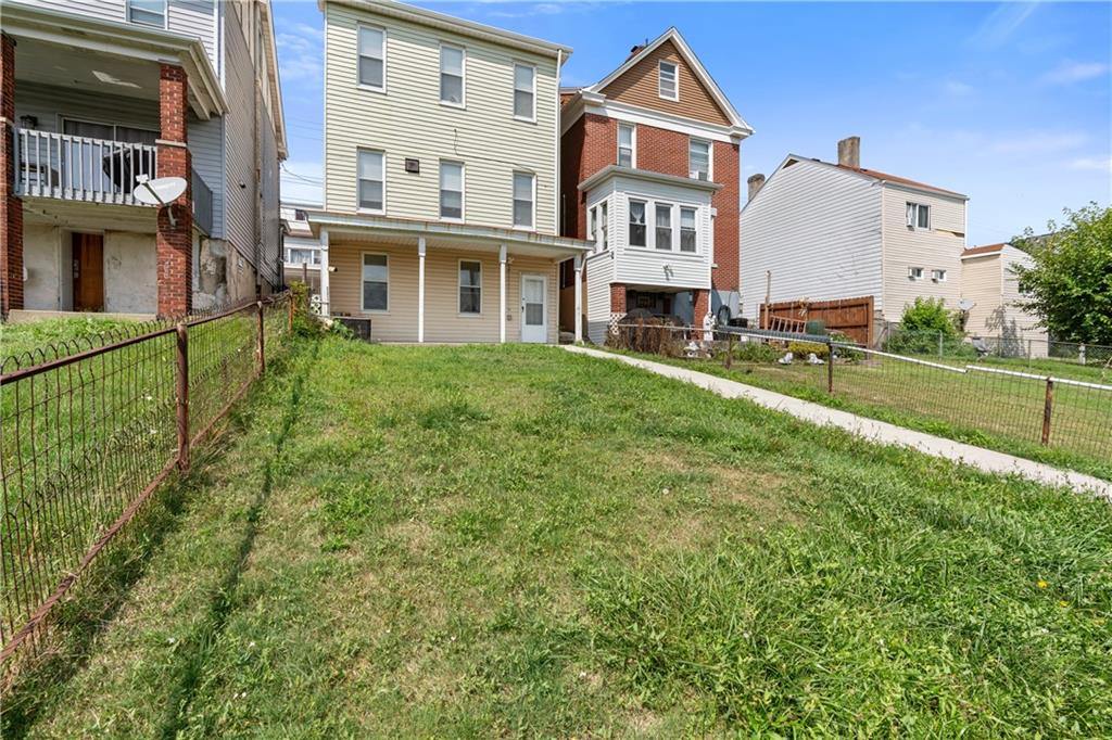 2324 Spring Street Pittsburgh, PA 15210 - Photo 21 of 23 Gallery Image 21